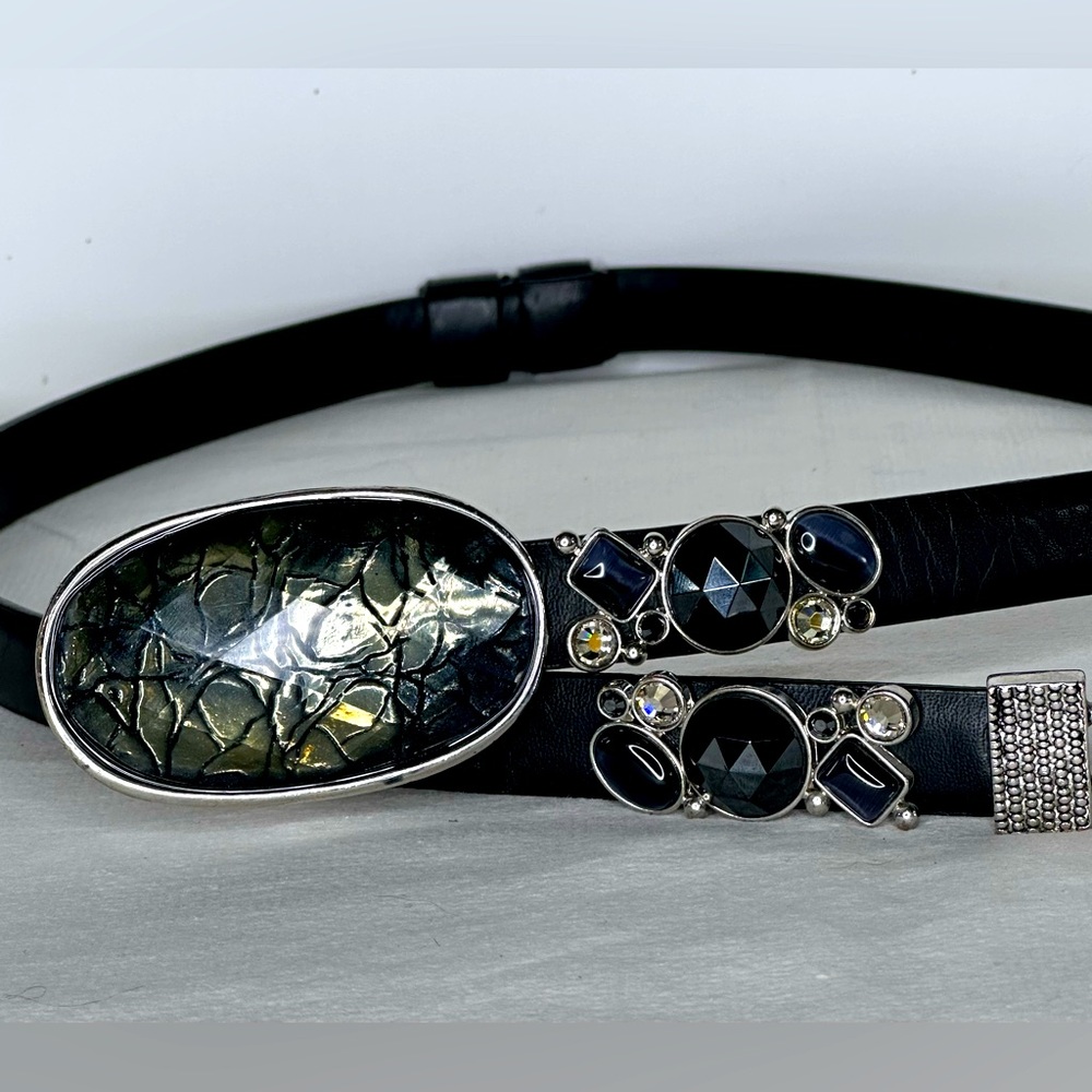 Chico’s Black‎ Belt Glass Buckle Adjustable Sz S/M - Picture 3 of 9